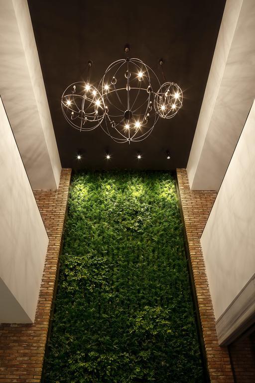 Ease House Luoyang Hotel Луоян Екстериор снимка