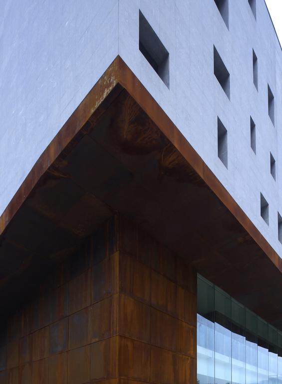 Ease House Luoyang Hotel Луоян Екстериор снимка