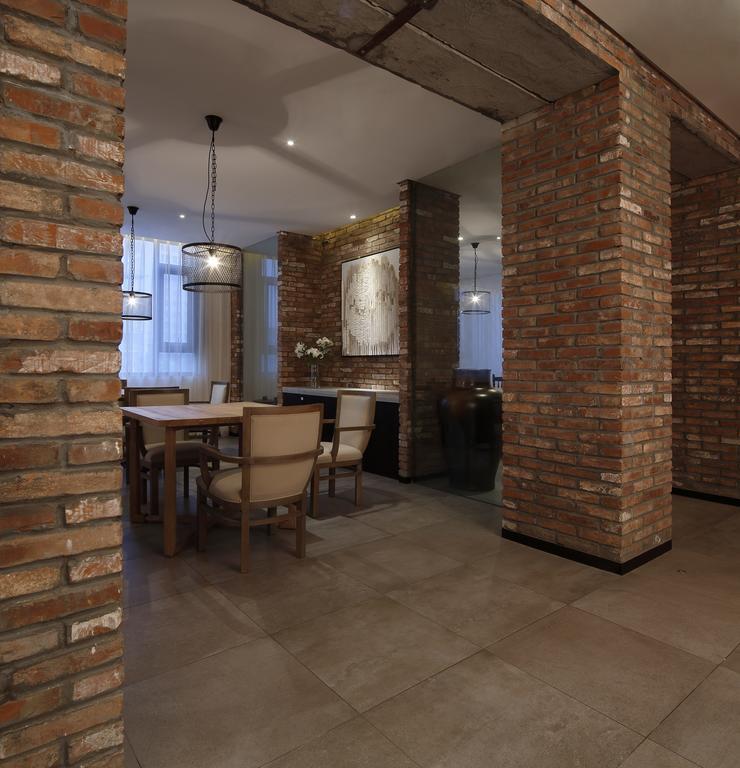 Ease House Luoyang Hotel Луоян Екстериор снимка